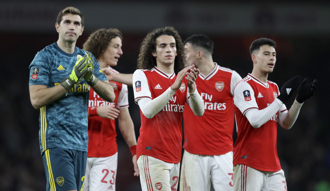 罗马诺：拉莫斯对前往意甲持开放态度，他想立刻开启新挑战