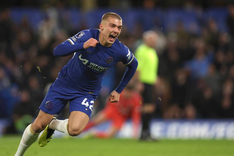 米切尔43分带队豪取第13场胜利，骑士135-119轻取步行者