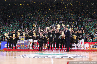 缺谁谁尴尬？本轮欧冠英超4胜1平1负，仅切尔西输球