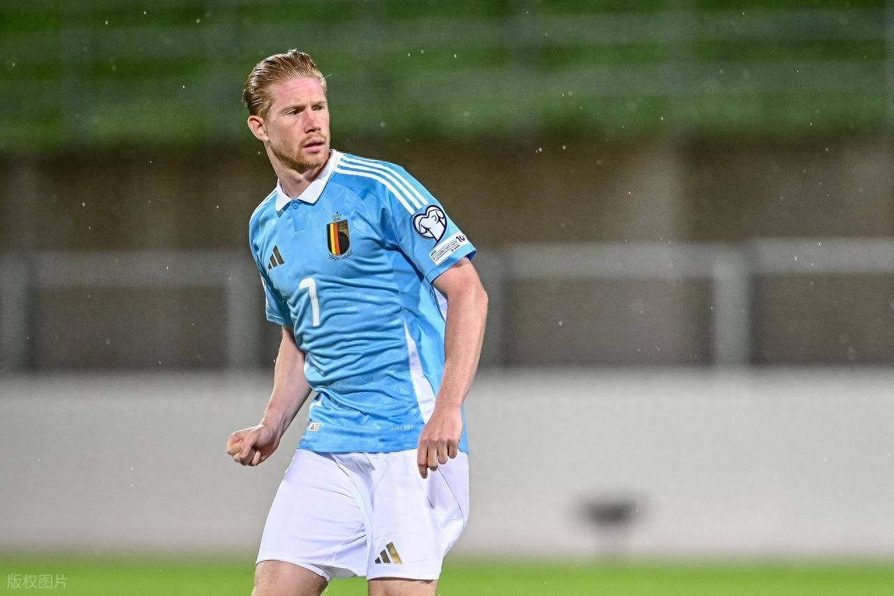 6场贡献9球1助攻，卡扎伊什维利当选中超9／10月最佳球员